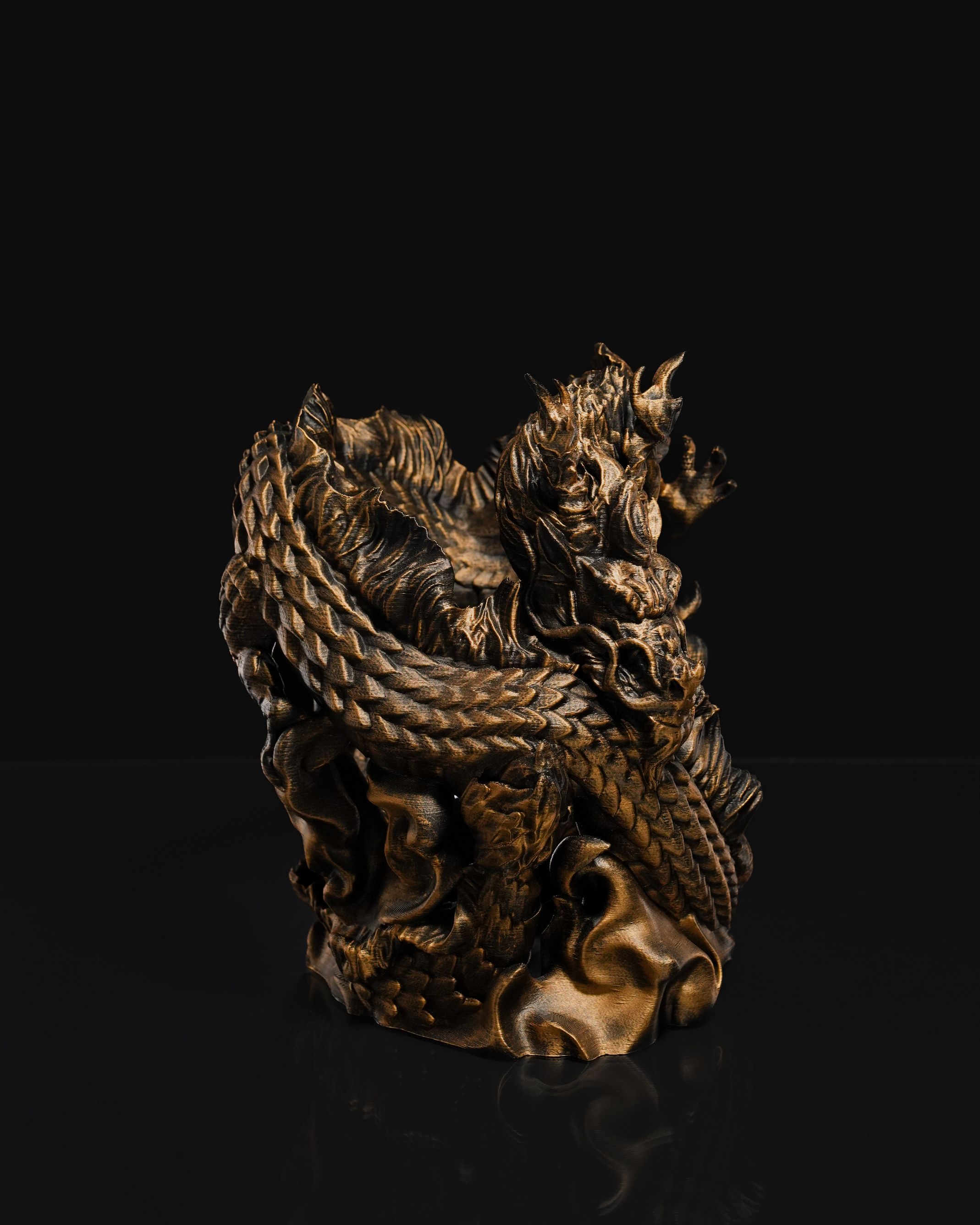 CHINESE DRAGON WINE HOLDER